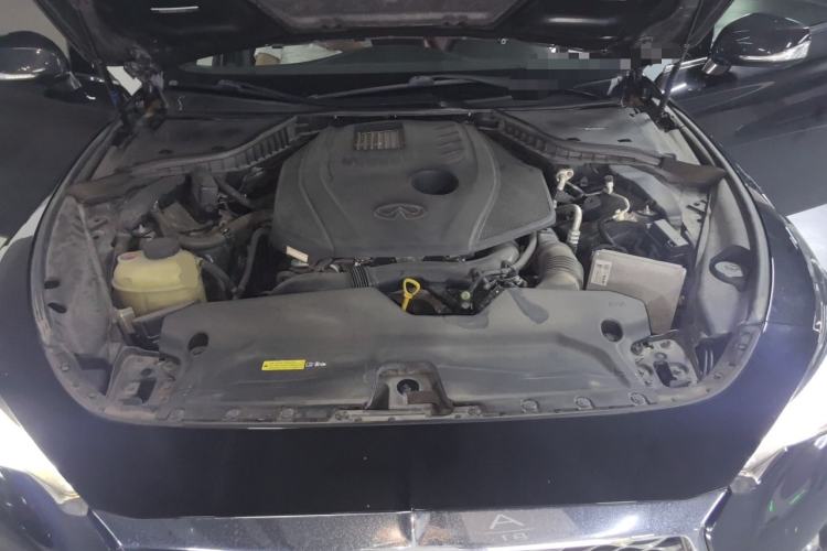 Used Infiniti Q60 2019 S 2.0T Luxury Sport Edition Engine Bay