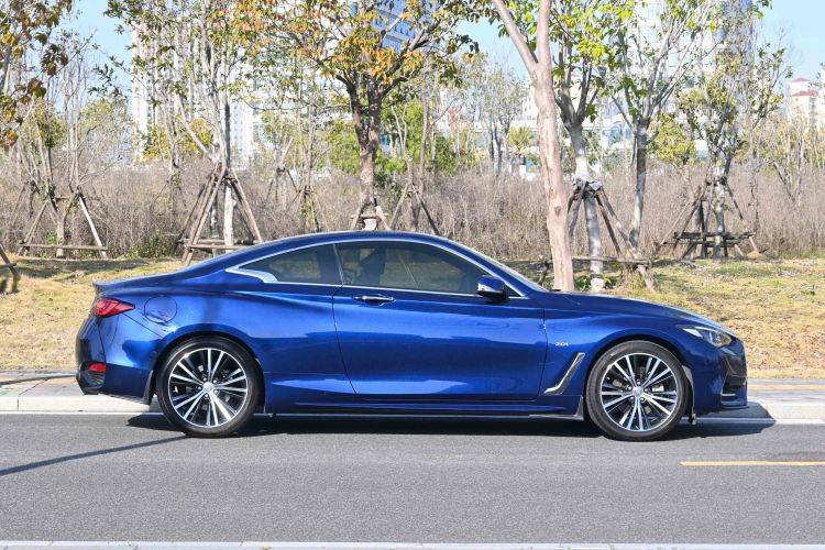 Used Infiniti Q60 2019 2.0T Luxury Edition Exterior 4