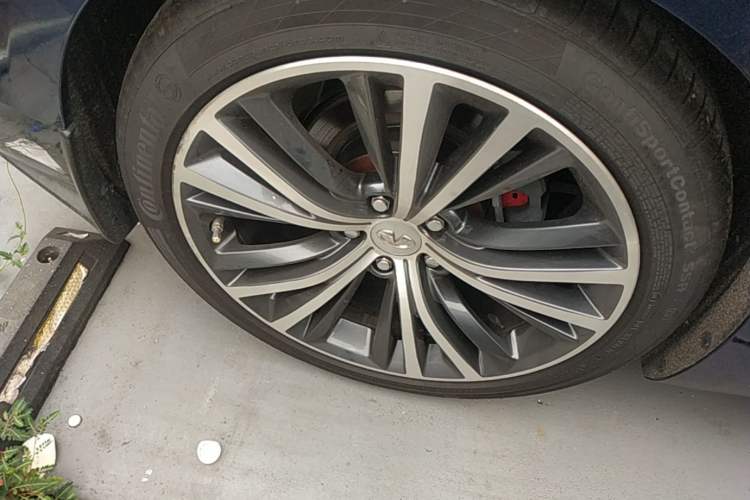 Used Infiniti Q60 2019 2.0T Luxury Edition Exterior 5