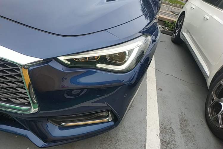 Used Infiniti Q60 2019 2.0T Luxury Edition Left Front Headlight