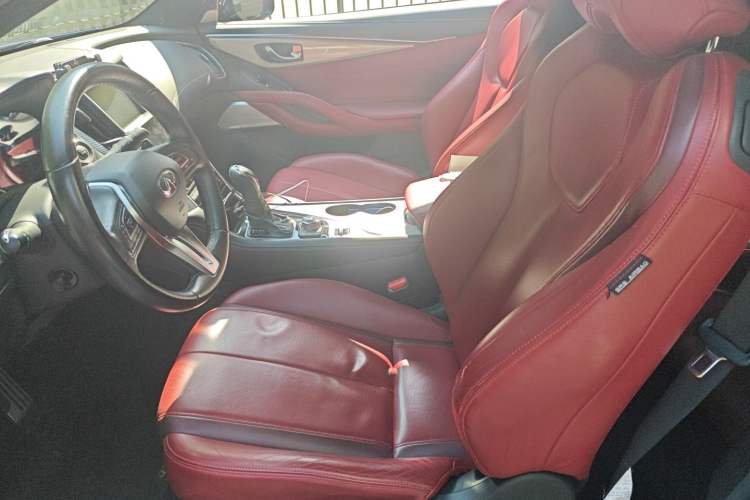 Used Infiniti Q60 2019 S 2.0T Luxury Sport Edition Left Front Seat