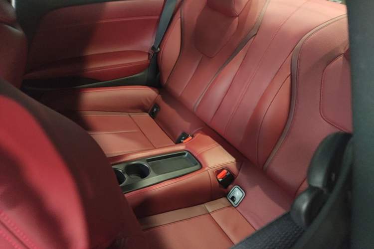Used Infiniti Q60 2019 S 2.0T Luxury Sport Edition Left Rear Seat