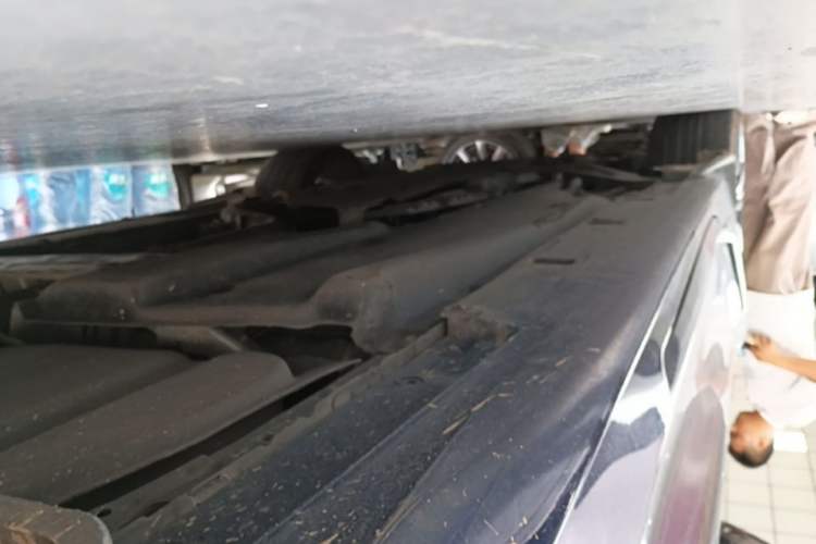 Used Infiniti Q60 2019 2.0T Luxury Edition Left Side Sill