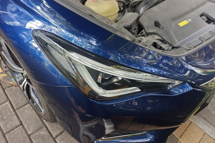 Used Infiniti Q60 2019 2.0T Luxury Edition Right Front Headlight