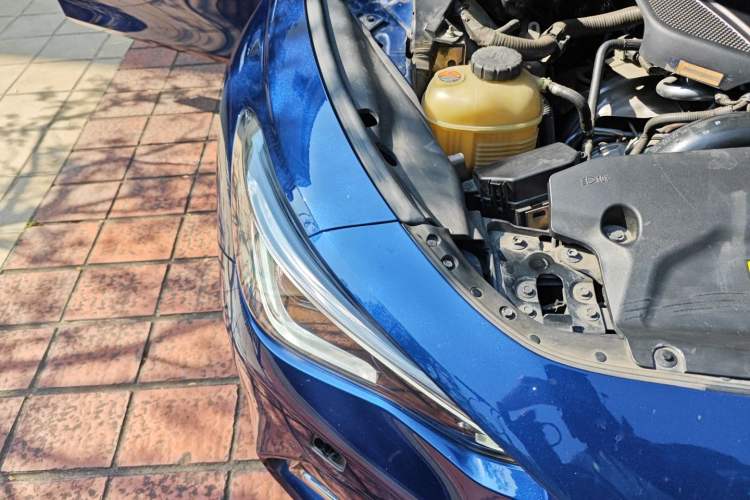 Used Infiniti Q60 2019 S 2.0T Luxury Sport Edition Right Front Headlight