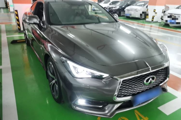 Used Infiniti Q60 2019 2.0T Luxury Edition Front Right 45 Deg