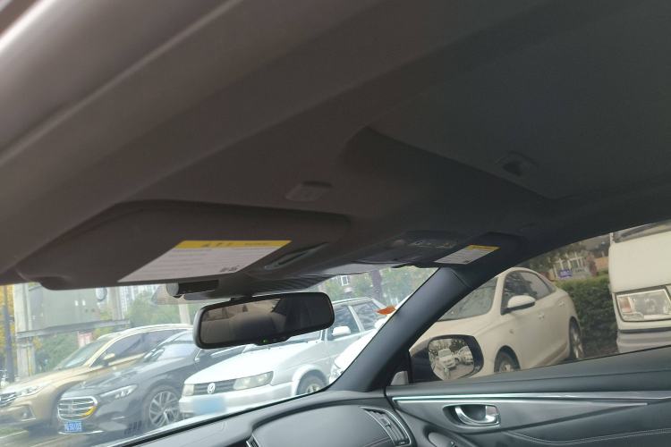 Used Infiniti Q60 2019 2.0T Luxury Edition Headliner