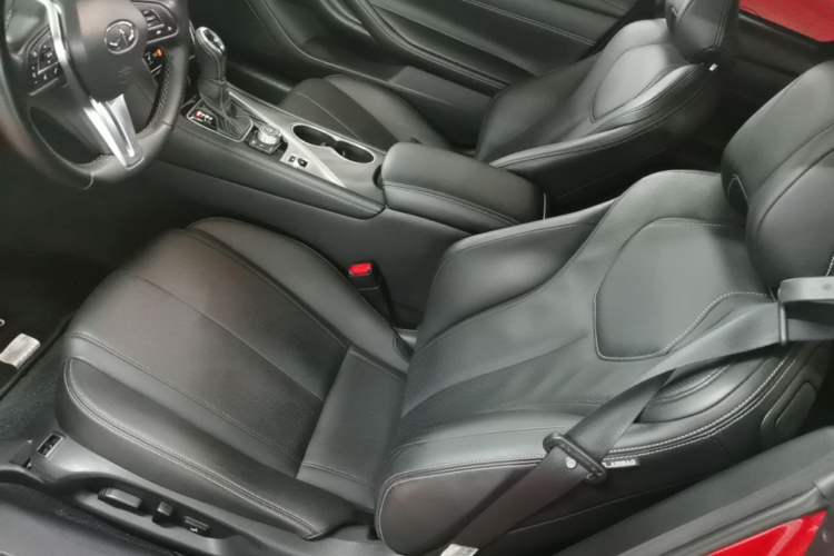 Used Infiniti Q60 2019 2.0T Luxury Edition Left Front Seat