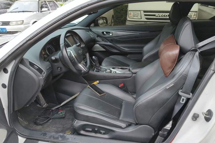 Used Infiniti Q60 2019 2.0T Luxury Edition Left Front Seat
