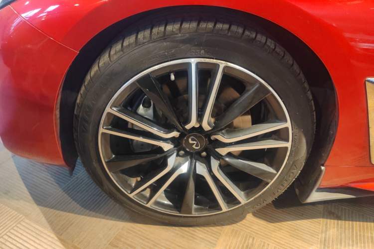 Used Infiniti Q60 2019 S 2.0T Luxury Sport Edition Exterior 2