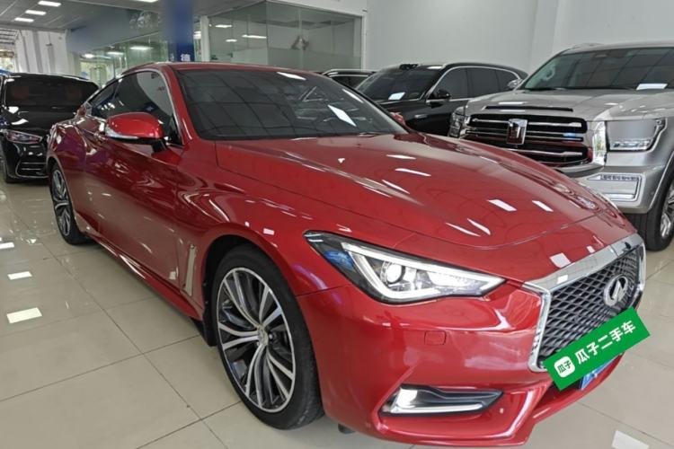 Used Infiniti Q60 2019 2.0T Luxury Edition Front Right 45 Deg