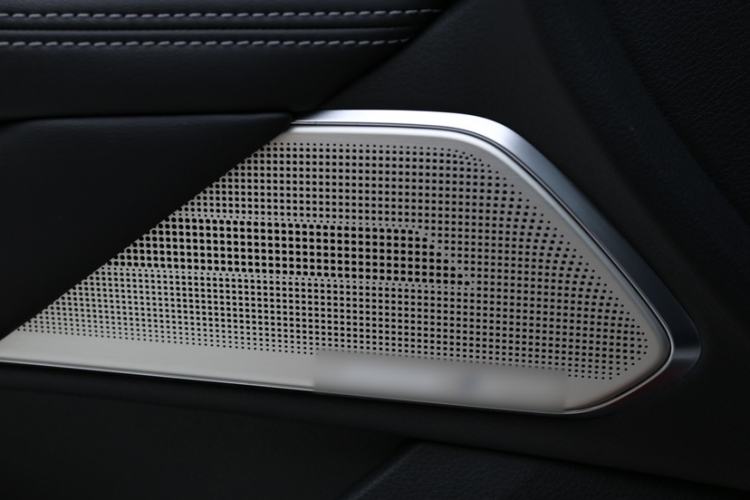 Used Infiniti Q60 2019 2.0T Luxury Edition Interior 4