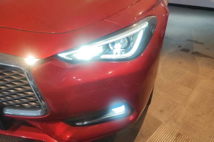 Used Infiniti Q60 2019 S 2.0T Luxury Sport Edition Left Front Headlight