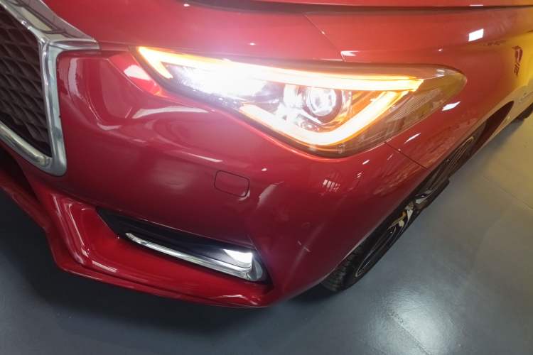 Used Infiniti Q60 2019 S 2.0T Luxury Sport Edition Left Front Headlight