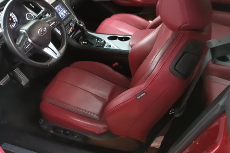 Used Infiniti Q60 2019 S 2.0T Luxury Sport Edition Left Front Seat