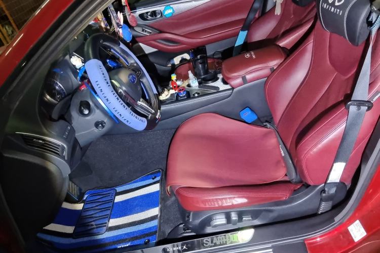 Used Infiniti Q60 2019 S 2.0T Luxury Sport Edition Left Front Seat