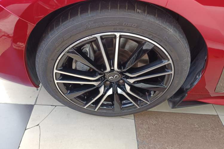 Used Infiniti Q60 2019 S 2.0T Luxury Sport Edition Left Front Wheel Hub