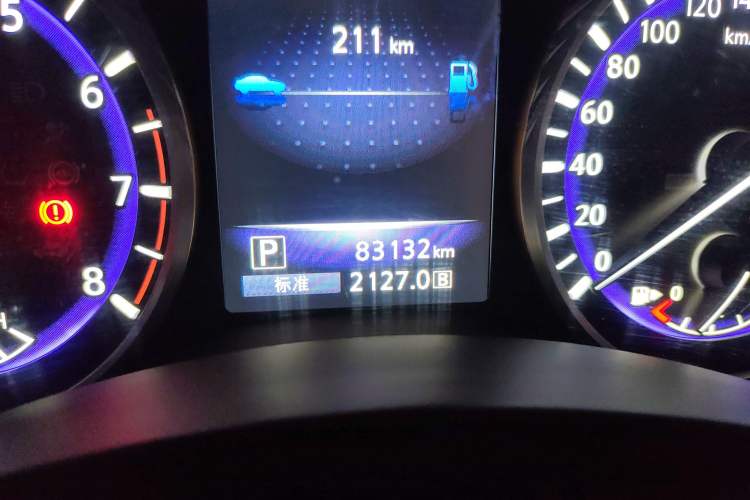 Used Infiniti Q60 2019 2.0T Luxury Edition Odometer Close Up