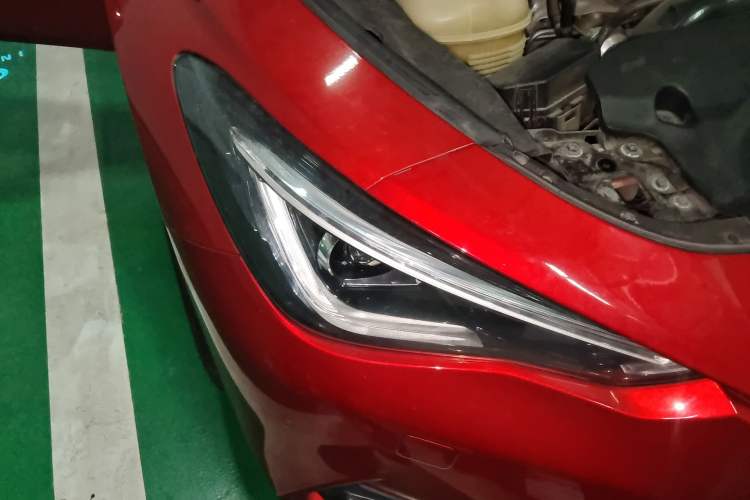 Used Infiniti Q60 2019 S 2.0T Luxury Sport Edition Right Front Headlight