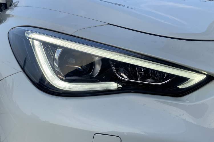 Used Infiniti Q60 2019 S 2.0T Luxury Sport Edition Exterior 6