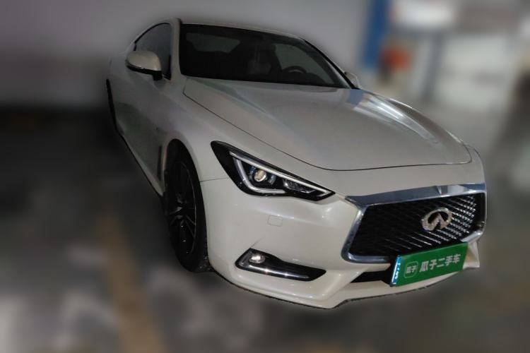 Used Infiniti Q60 2019 S 2.0T Luxury Sport Edition Front Right 45 Deg