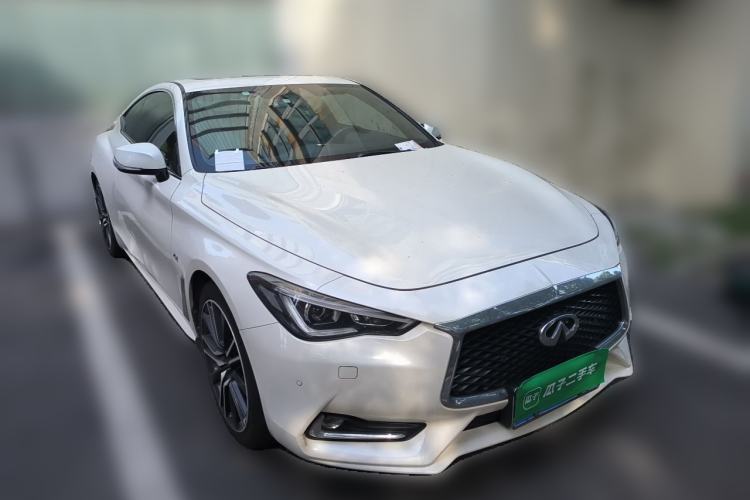 Used Infiniti Q60 2019 S 2.0T Luxury Sport Edition Front Right 45 Deg