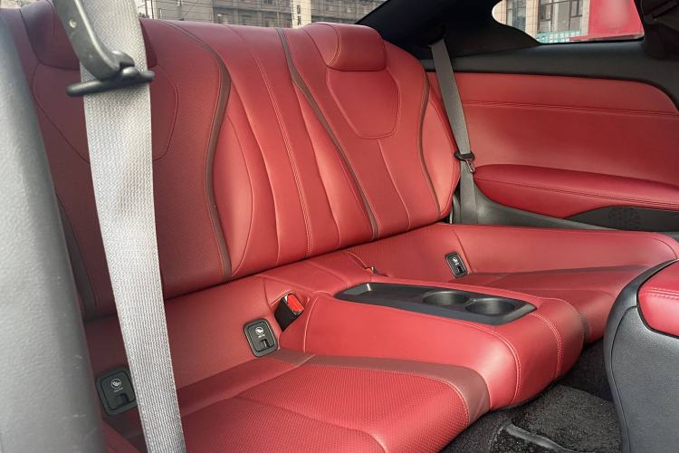 Used Infiniti Q60 2019 S 2.0T Luxury Sport Edition Interior 6