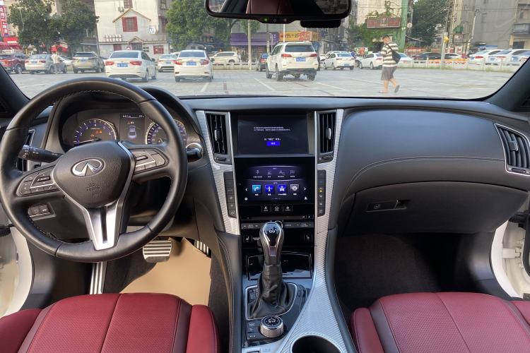 Used Infiniti Q60 2019 S 2.0T Luxury Sport Edition Interior 7