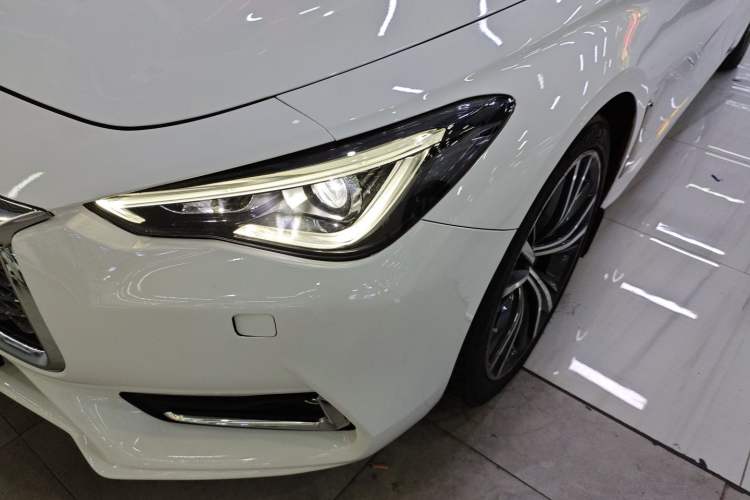 Used Infiniti Q60 2019 2.0T Luxury Edition Left Front Headlight