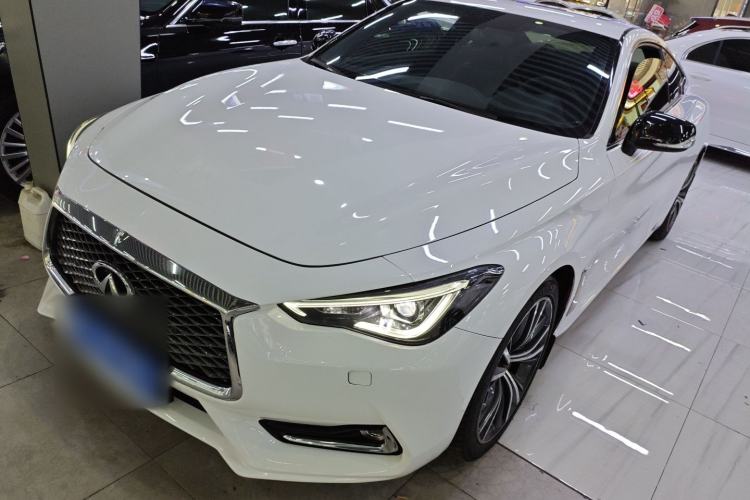 Used Infiniti Q60 2019 2.0T Luxury Edition Left Side