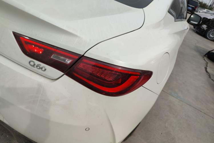Used Infiniti Q60 2019 2.0T Luxury Edition Right Rear Taillight