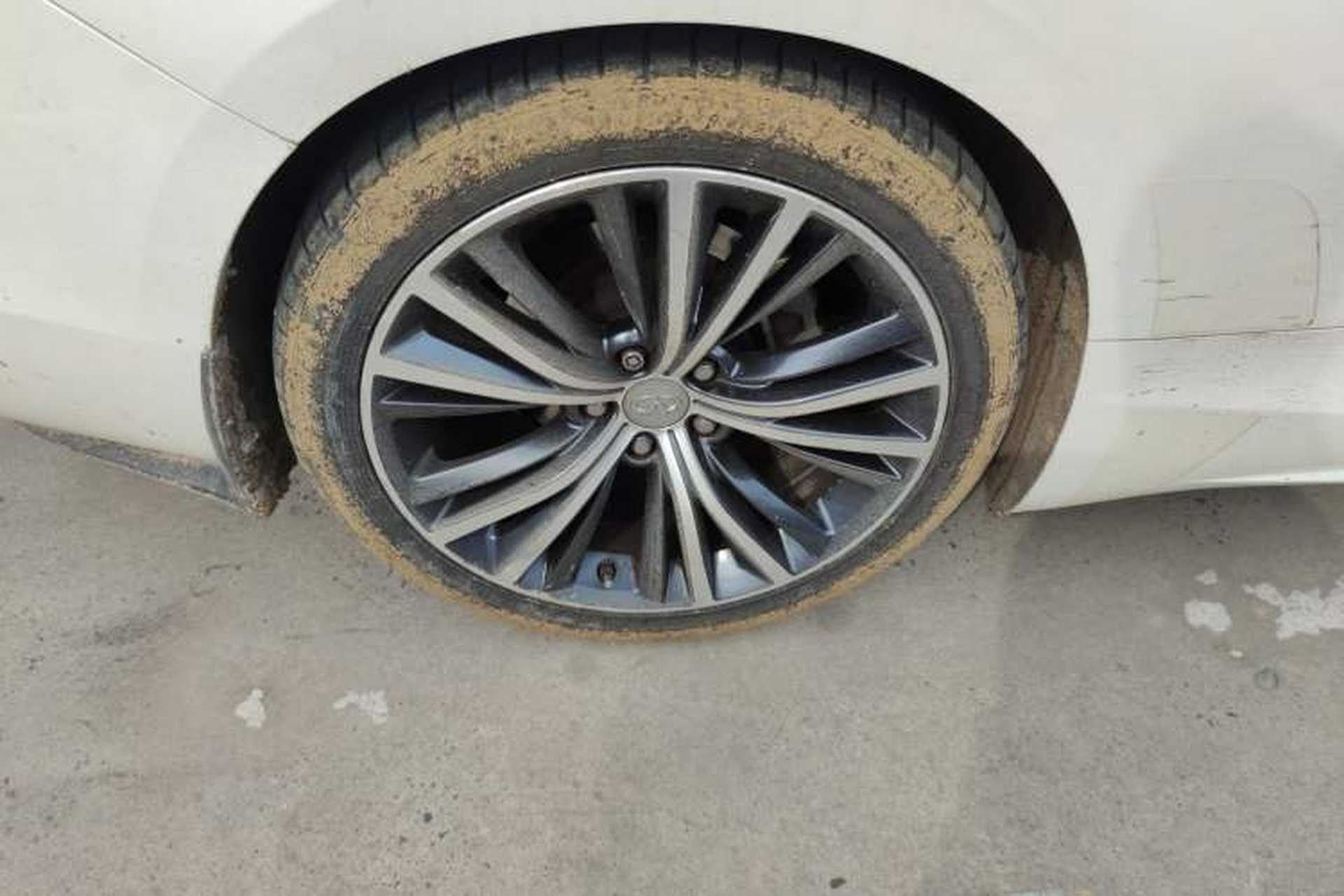 Used Infiniti Q60 2019 2.0T Luxury Edition Right Rear Wheel Hub