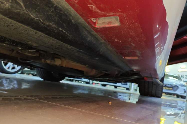 Used Infiniti Q60 2019 2.0T Luxury Edition Right Side Sill