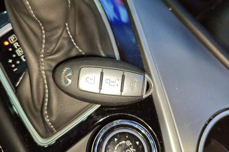 Used Infiniti Q60 2019 2.0T Luxury Edition Vehicle Key