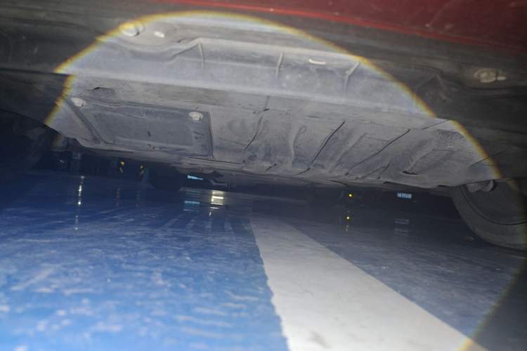 Used Infiniti Q60S  Chassis Front