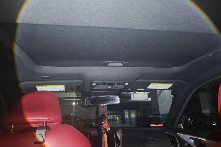 Used Infiniti Q60S  Headliner