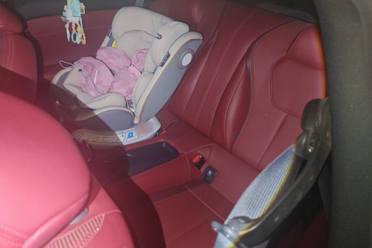 Used Infiniti Q60S  Left Rear Seat