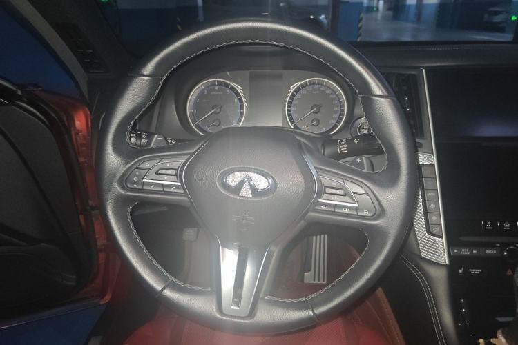 Used Infiniti Q60S  Steering Wheel