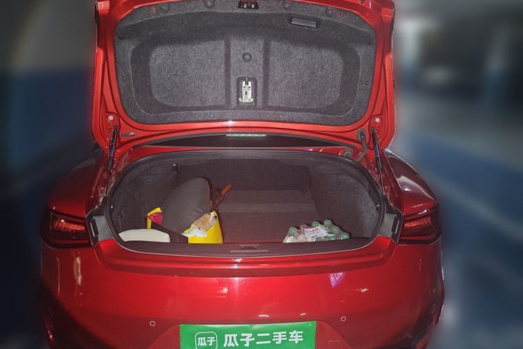Used Infiniti Q60S  Trunk