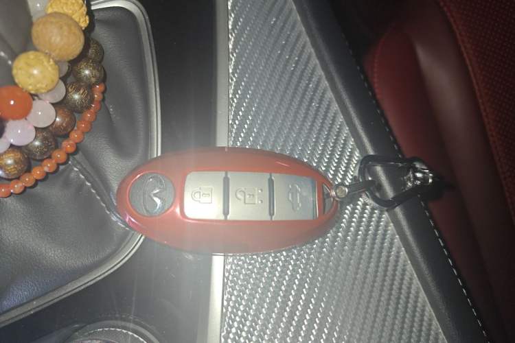 Used Infiniti Q60S  Vehicle Key