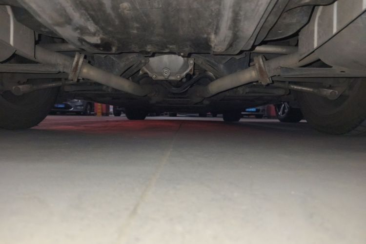 Used Infiniti Q70 2013 Q70L 2.5L Comfort Edition Chassis Front