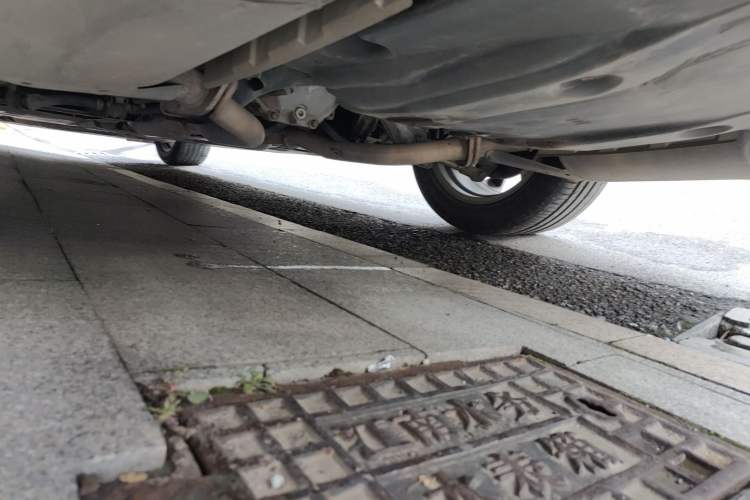 Used Infiniti Q70 2013 Q70L 2.5L Comfort Edition Chassis Rear Left