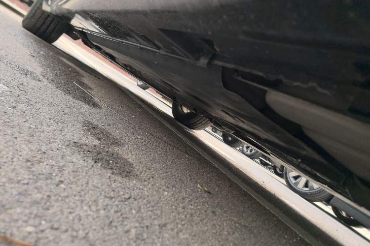 Used Infiniti Q70 2013 Q70L 2.5L Comfort Edition Chassis Rear Left