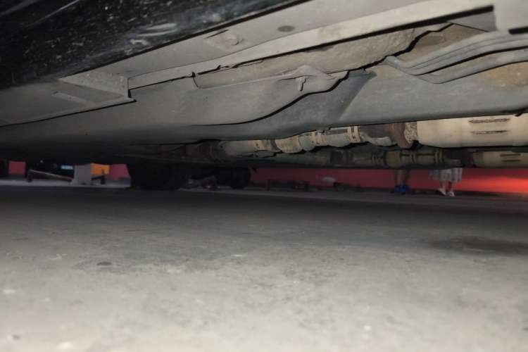 Used Infiniti Q70 2013 Q70L 2.5L Comfort Edition Chassis Rear Left