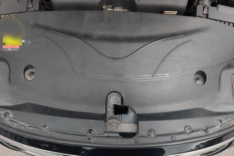 Used Infiniti Q70 2013 Q70L 2.5L Elegance Edition Engine Bay