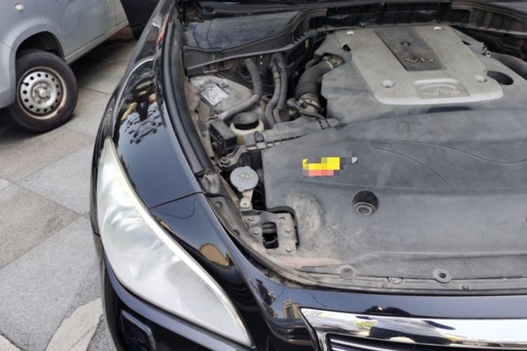 Used Infiniti Q70 2013 Q70L 2.5L Comfort Edition Engine Bay Right