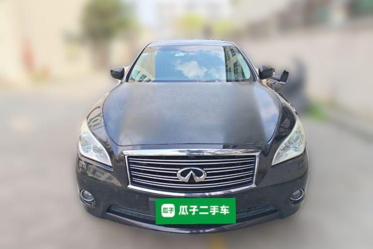 Used Infiniti Q70 2013 Q70L 2.5L Comfort Edition Front