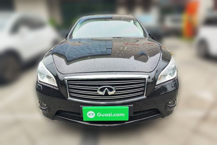 Used Infiniti Q70 2013 Q70L 2.5L Elegance Edition Front