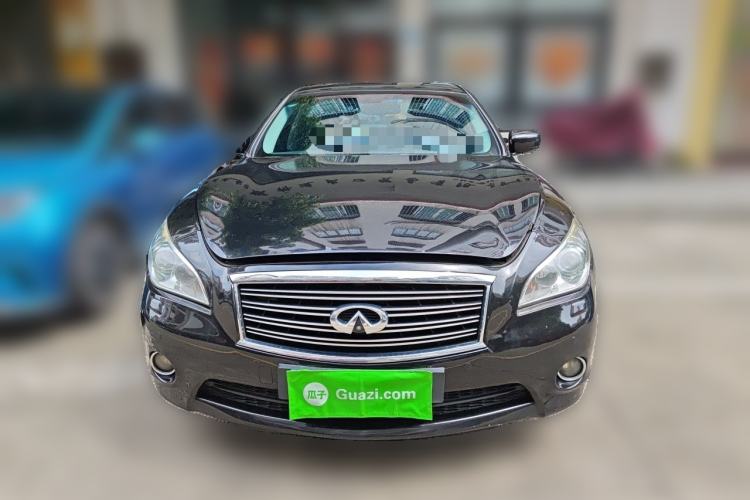 Used Infiniti Q70 2013 Q70L 2.5L Elegance Edition Front