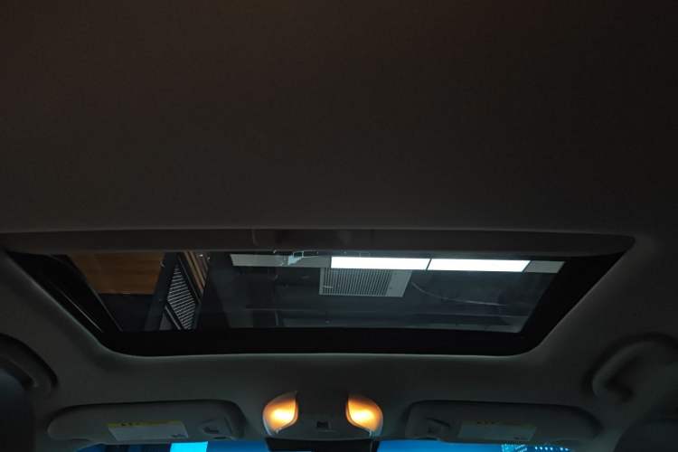 Used Infiniti Q70 2013 Q70L 2.5L Elegance Edition Headliner